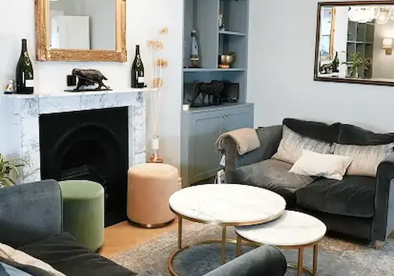 Builders in Chelsea creating a bespoke basement conversion with modern design and premium finishes.